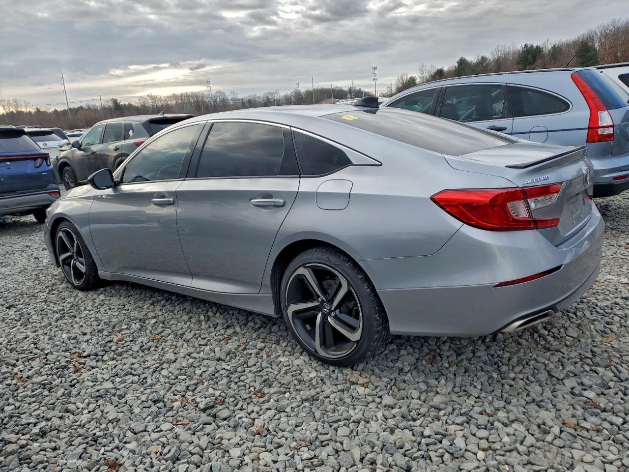 2021 Honda Accord Sport - Фото 2