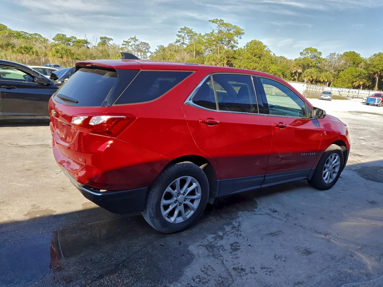2019 Chevrolet Equinox Lt - Image 3