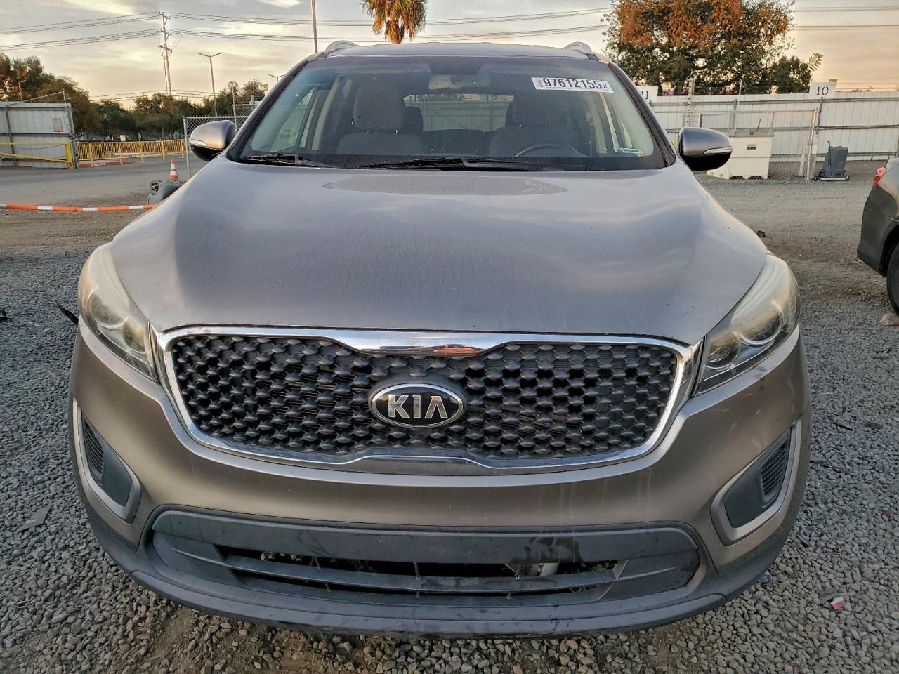 2016 Kia Sorento Lx - Фото 5