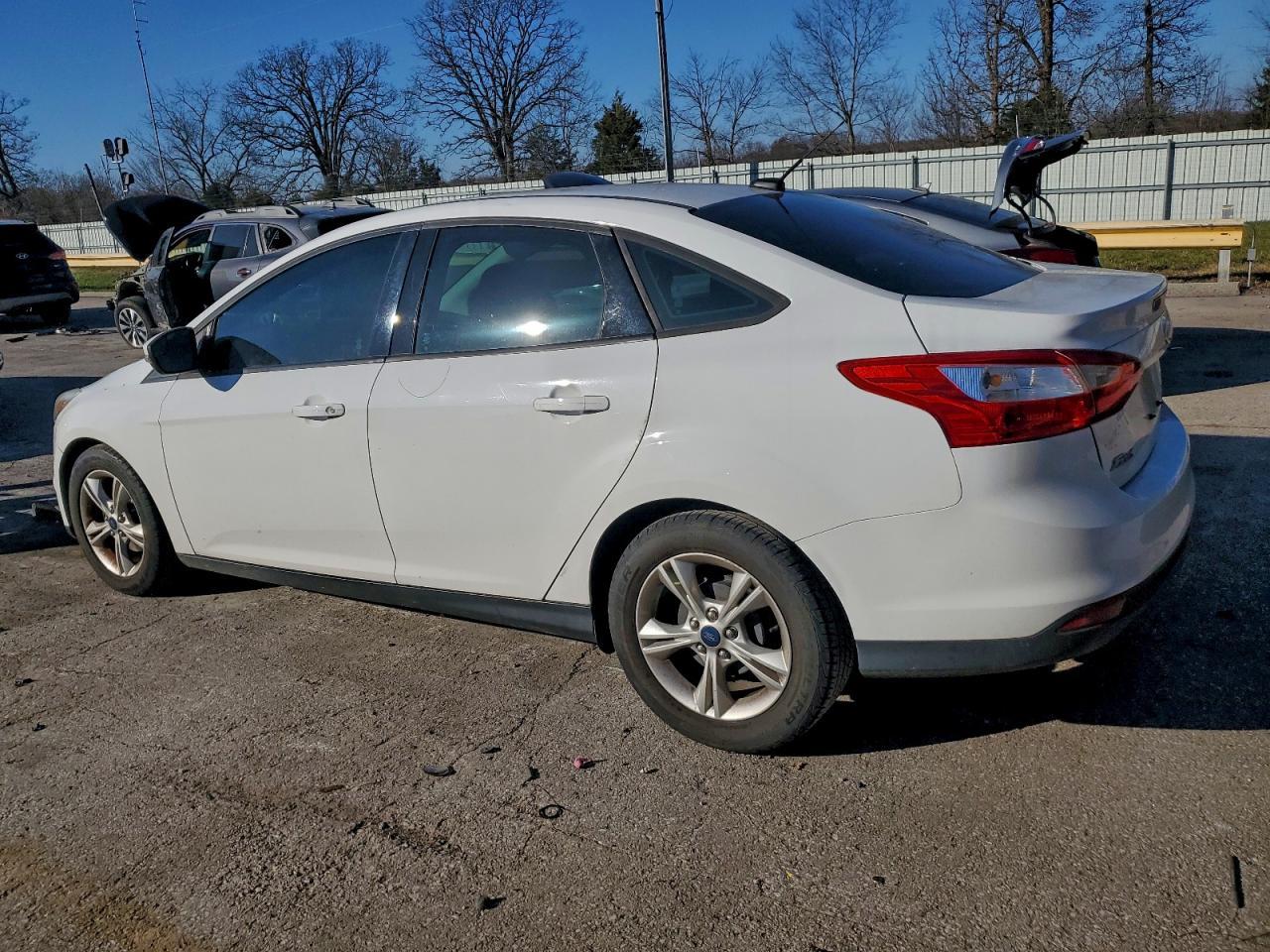 2014 Ford Focus Se - Image 2