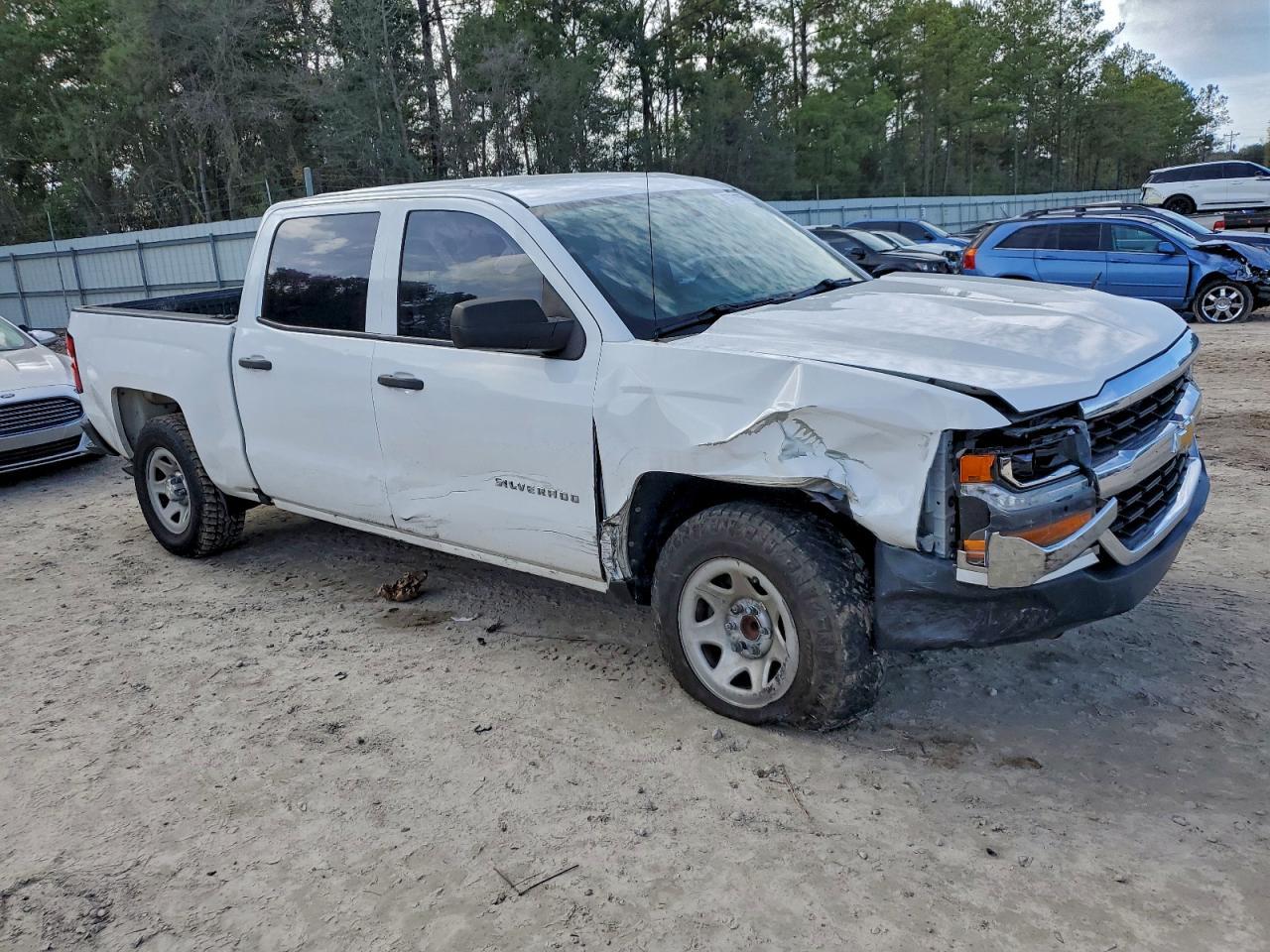 2016 Chevrolet Silverado C1500 - Фото 4