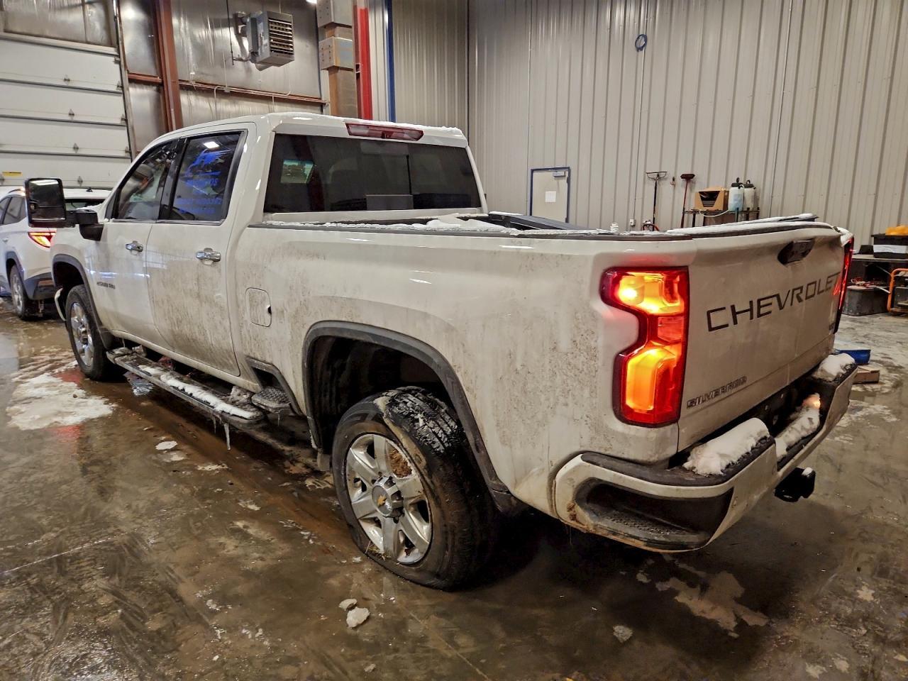 2022 Chevrolet Silverado K2500 Heavy Duty Ltz - Фото 2