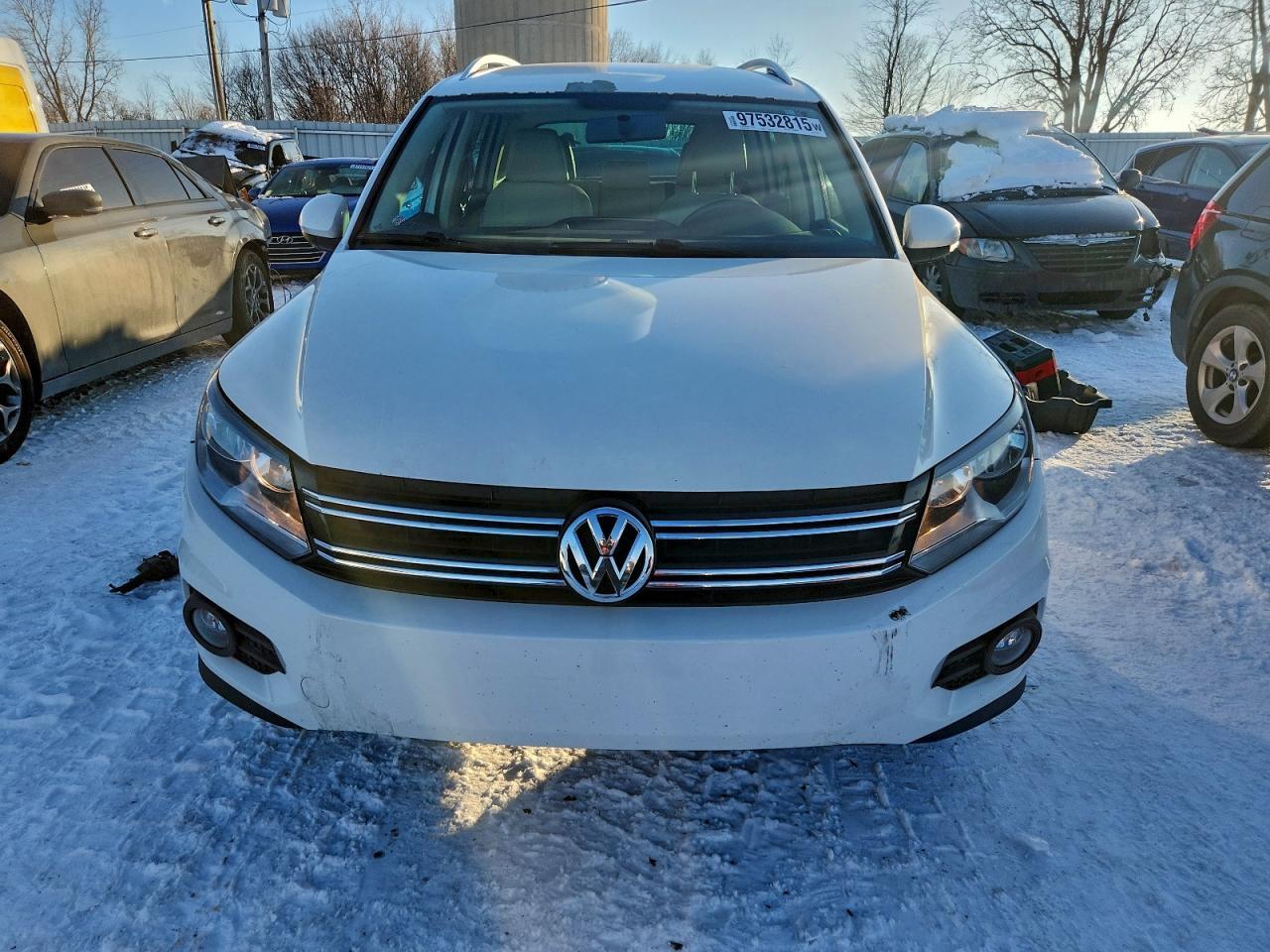 2013 Volkswagen Tiguan S - Фото 5