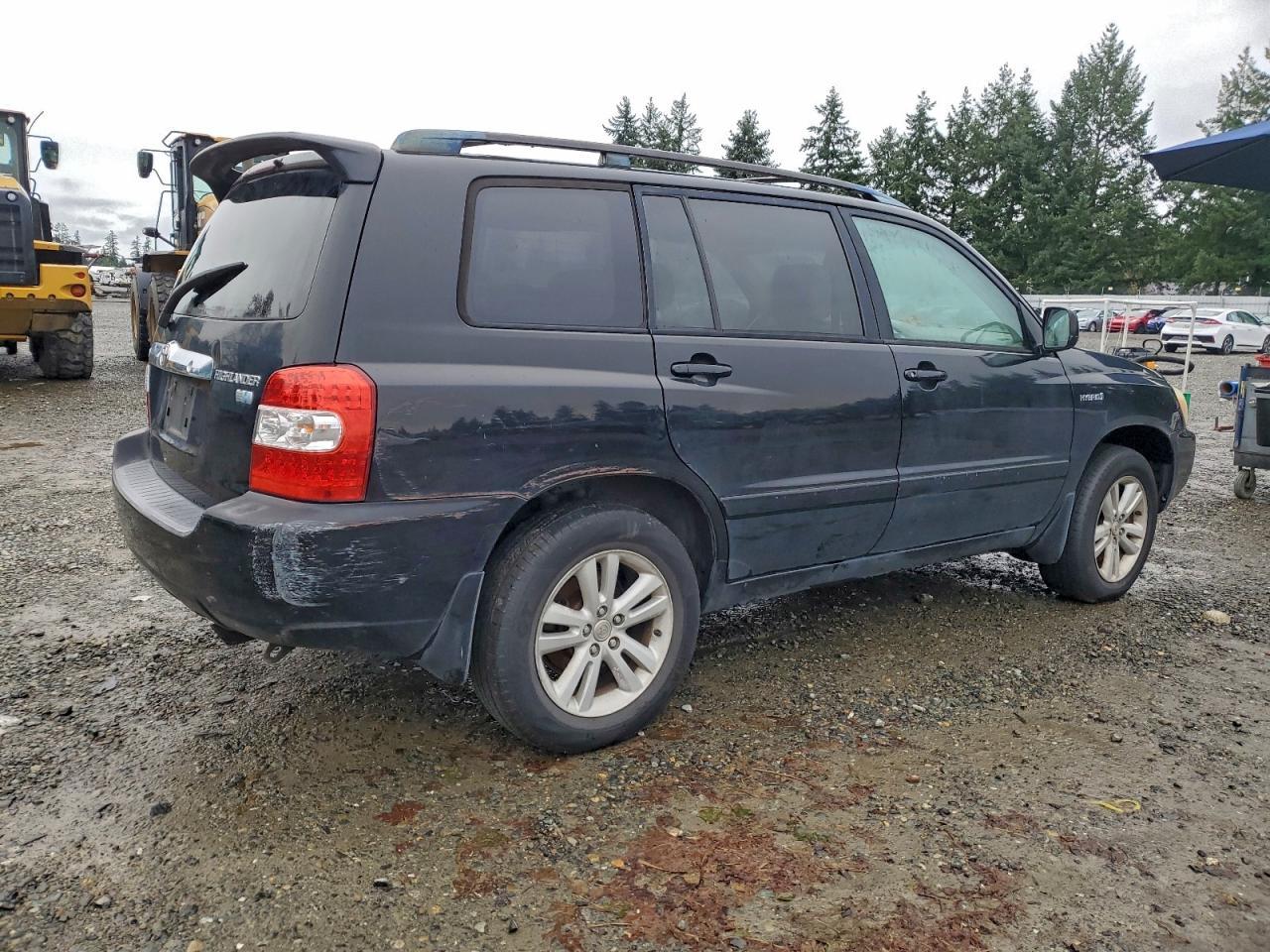 2006 Toyota Highlander Hybrid - Image 3