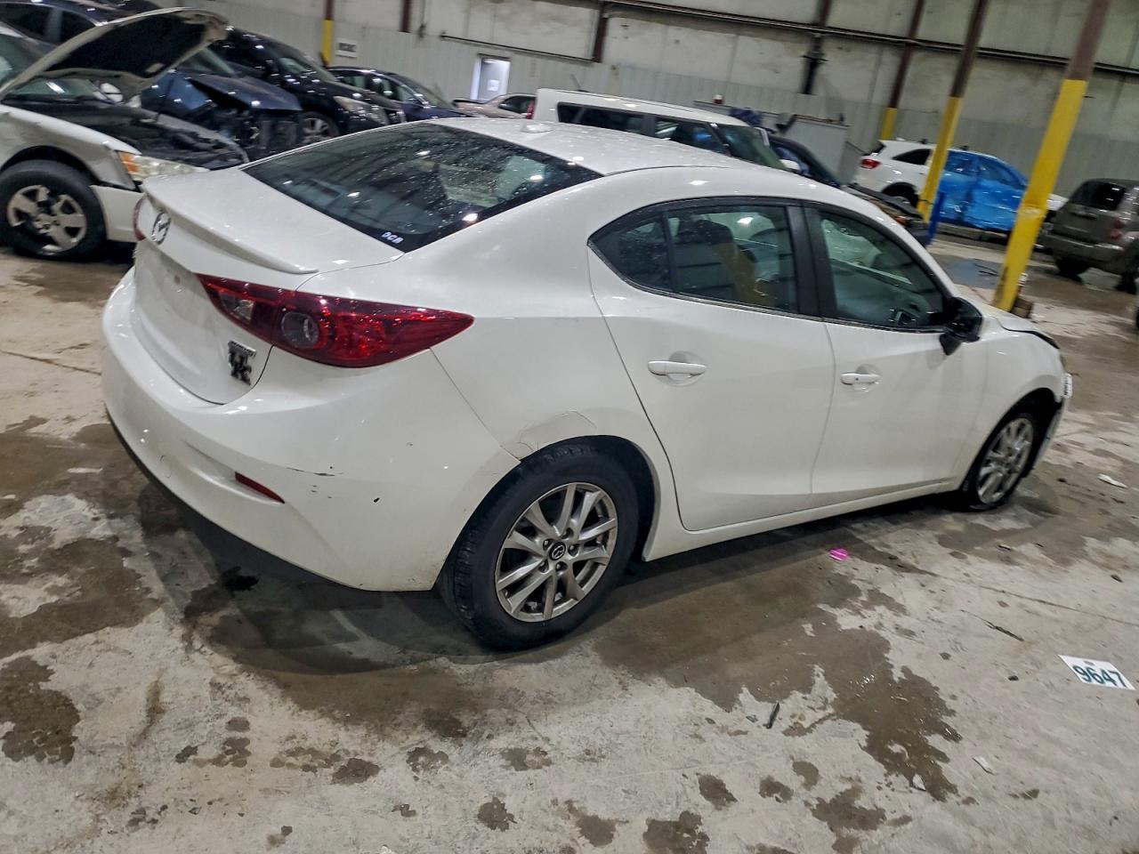 2014 Mazda 3 Grand Touring - Фото 3
