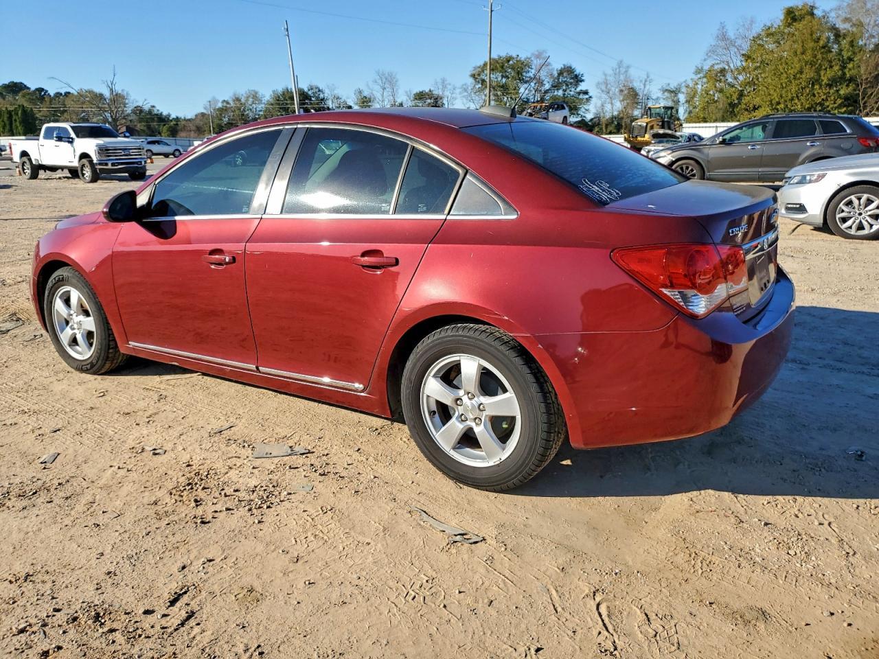 2015 Chevrolet Cruze - Image 2