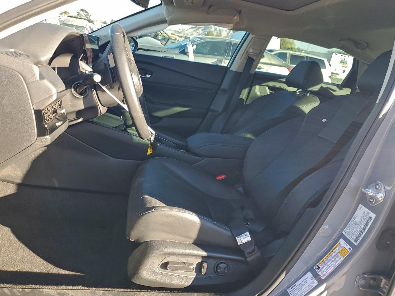 2025 Honda Accord Hybrid Exl - Image 7