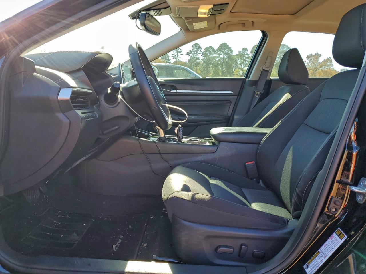 2020 Nissan Altima Sv - Image 7