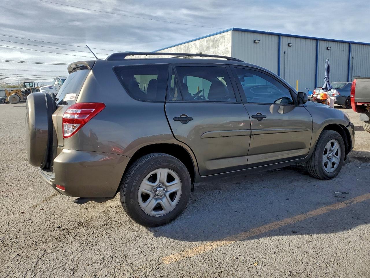 2012 Toyota Rav4 - Image 3