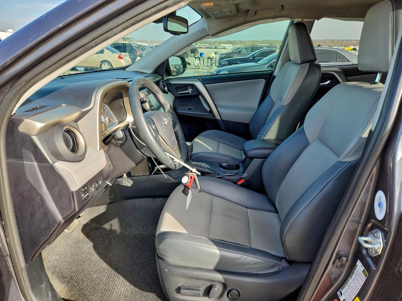 2015 Toyota Rav4 Limited - Фото 7