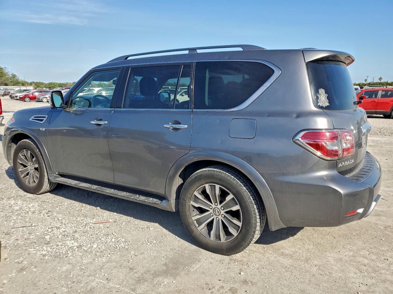 2019 Nissan Armada Sv - Image 2