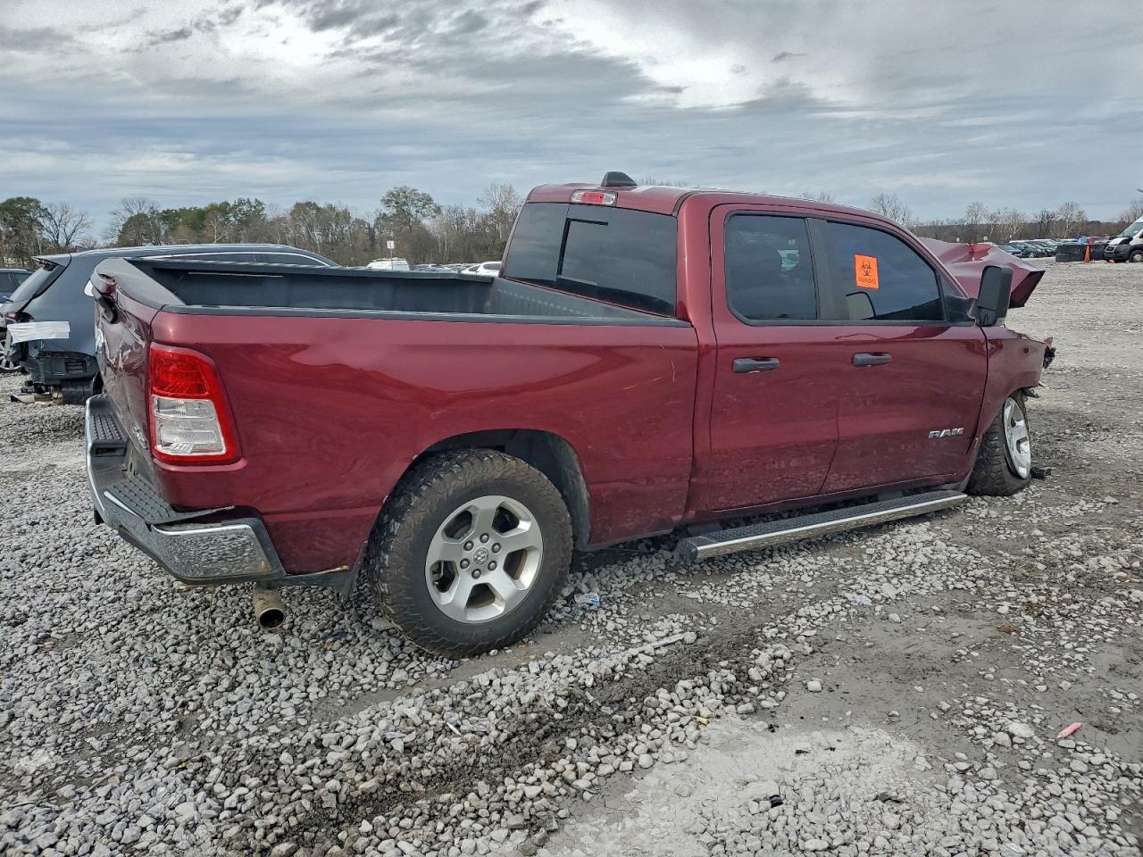 2019 Ram 1500 Tradesman - Фото 3