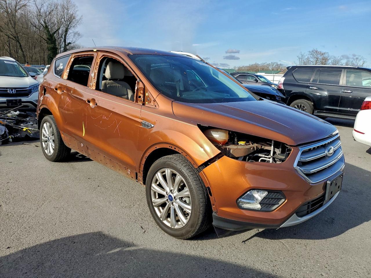 2017 Ford Escape Titanium - Фото 4