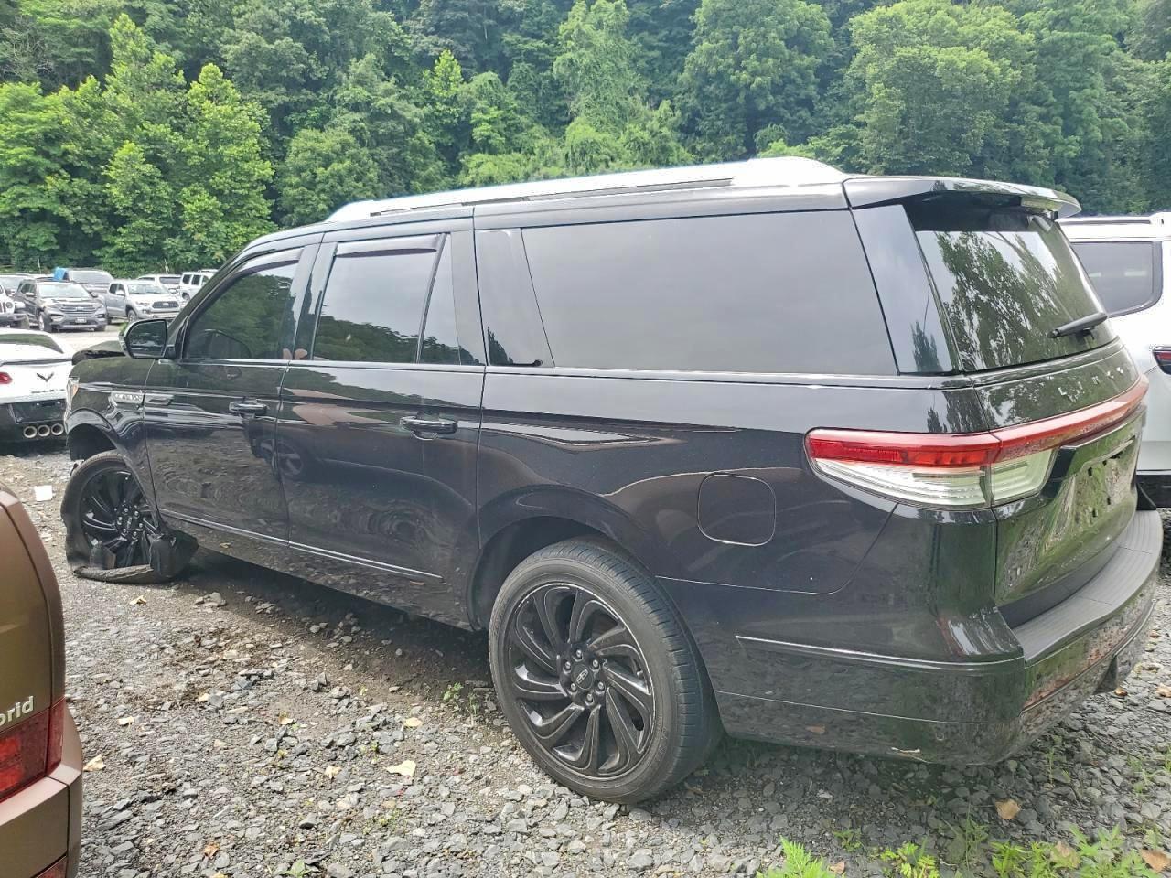 2023 Lincoln Navigator L Reserve - Фото 2