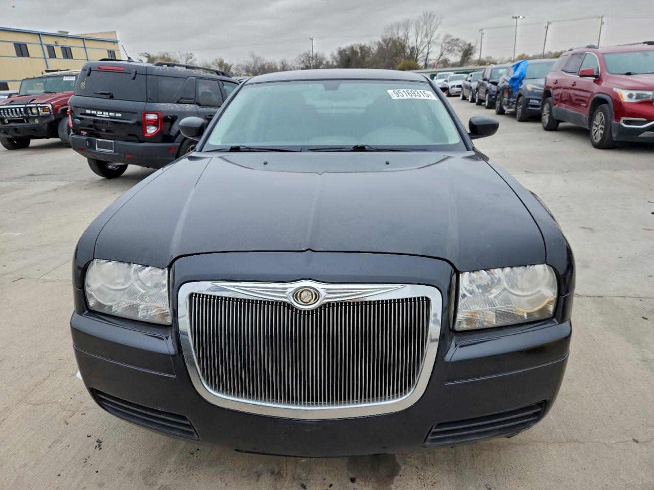 2009 Chrysler 300 Lx - Image 5