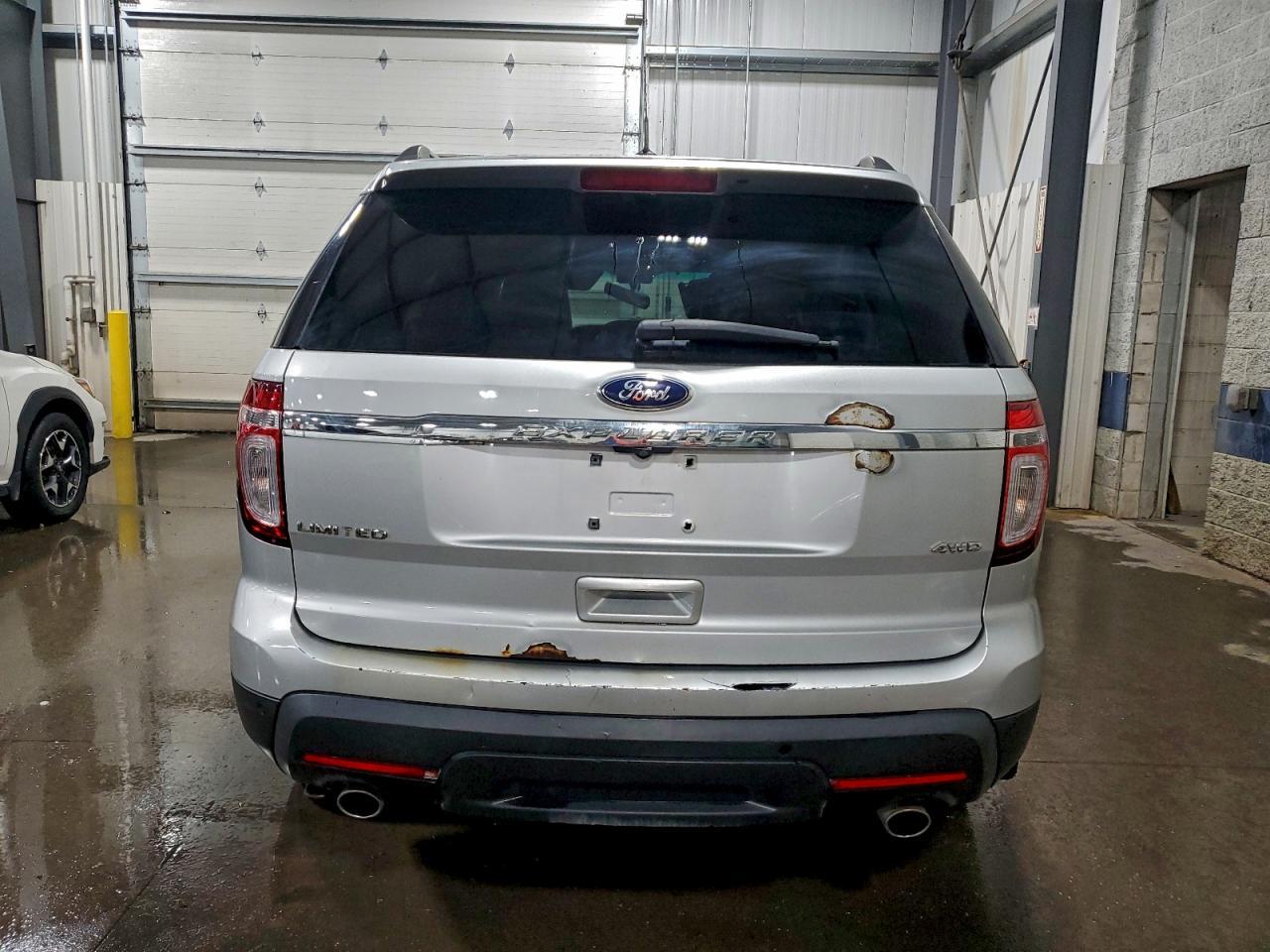 2014 Ford Explorer Limited - Image 6