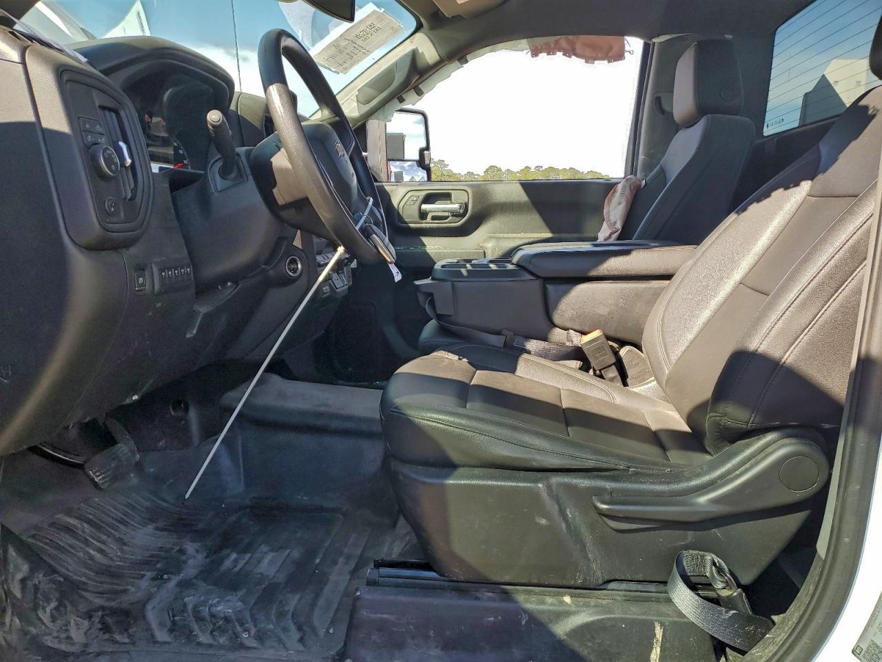 2024 Chevrolet Silverado 350 Utility / Service Truck - Image 7