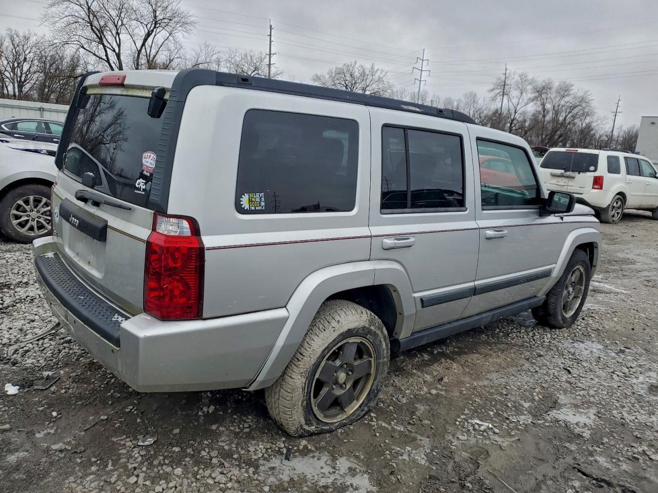 2008 Jeep Commander Sport - Фото 3