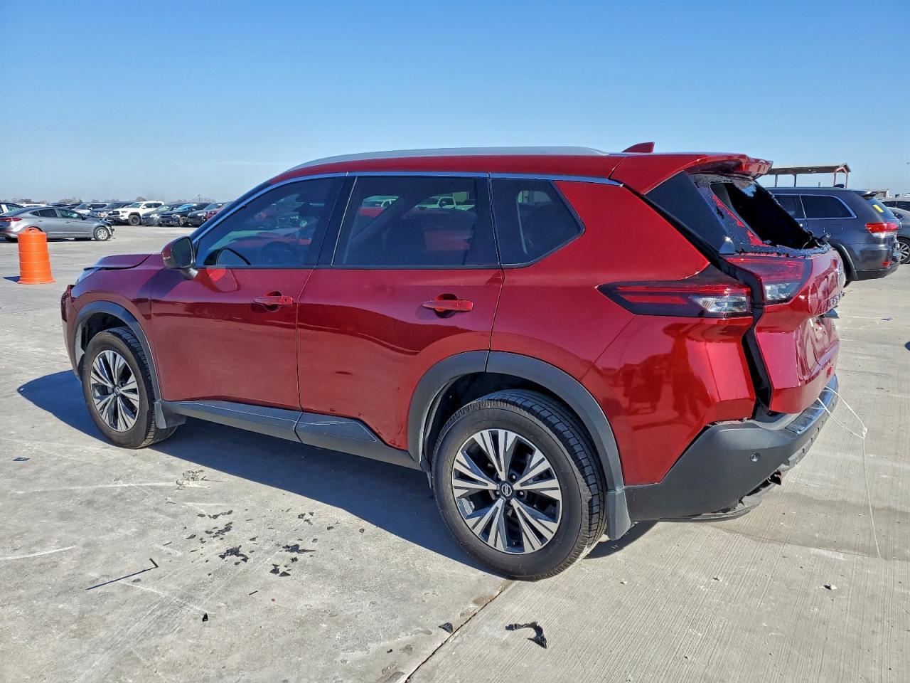 2021 Nissan Rogue Sv - Image 2