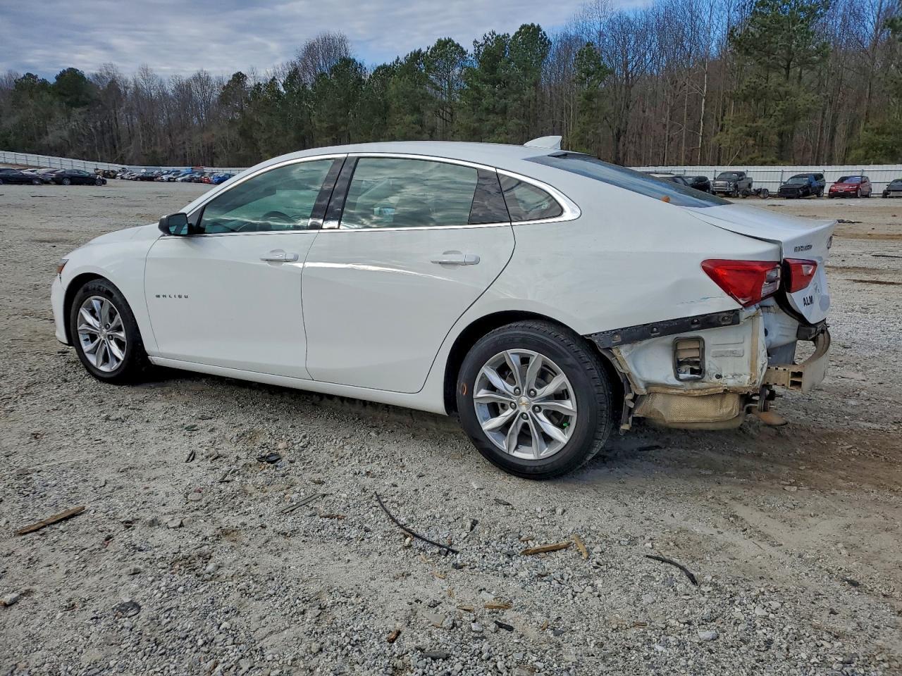 2023 Chevrolet Malibu Lt - Фото 2