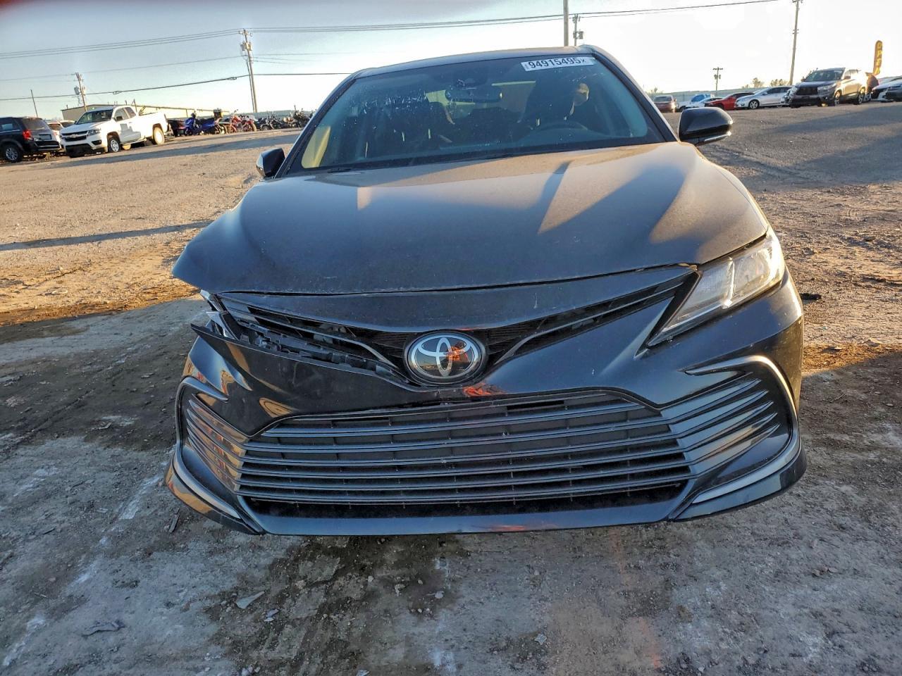 2024 Toyota Camry Le - Фото 5