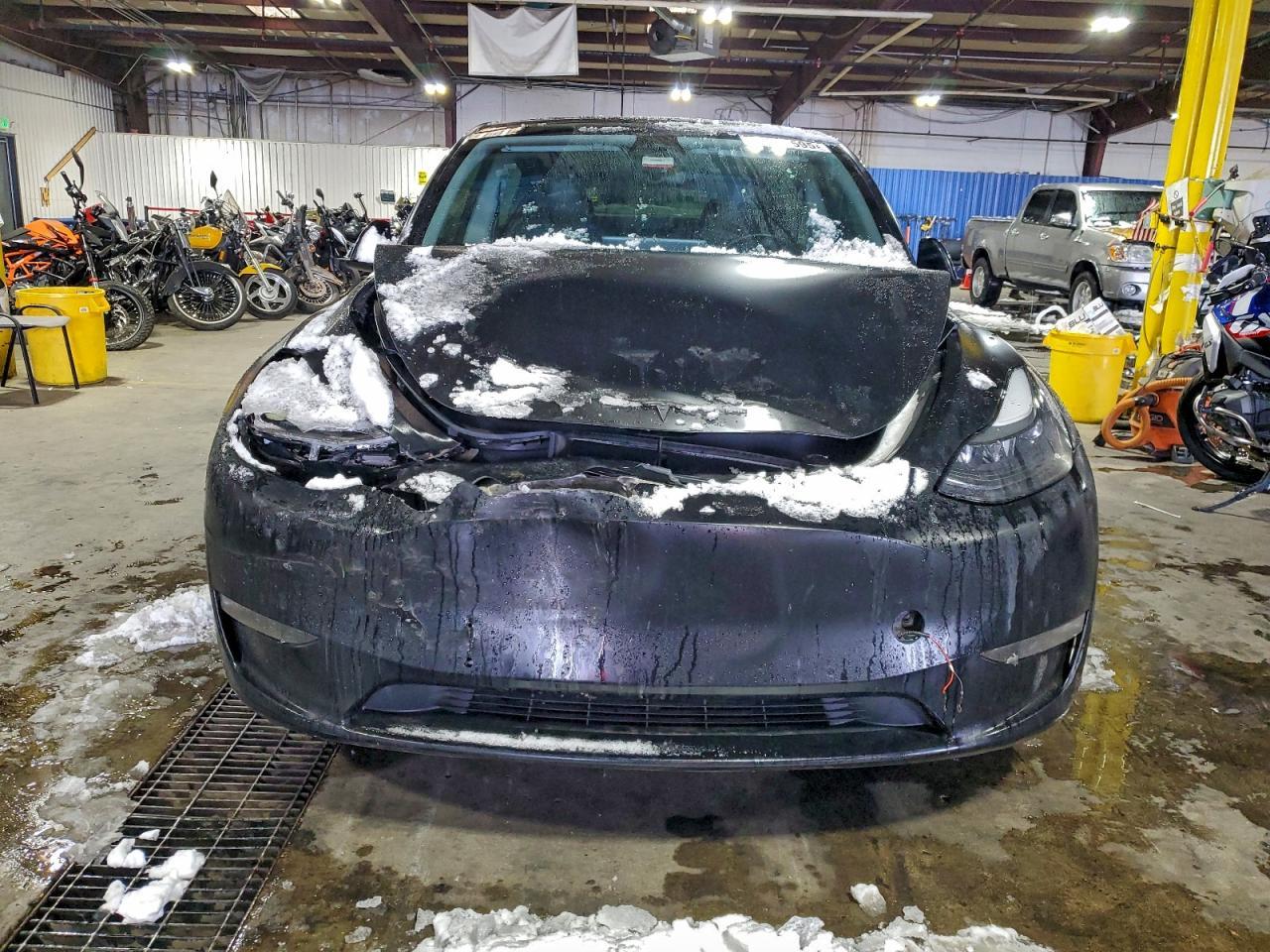 2022 Tesla Model Y - Фото 5
