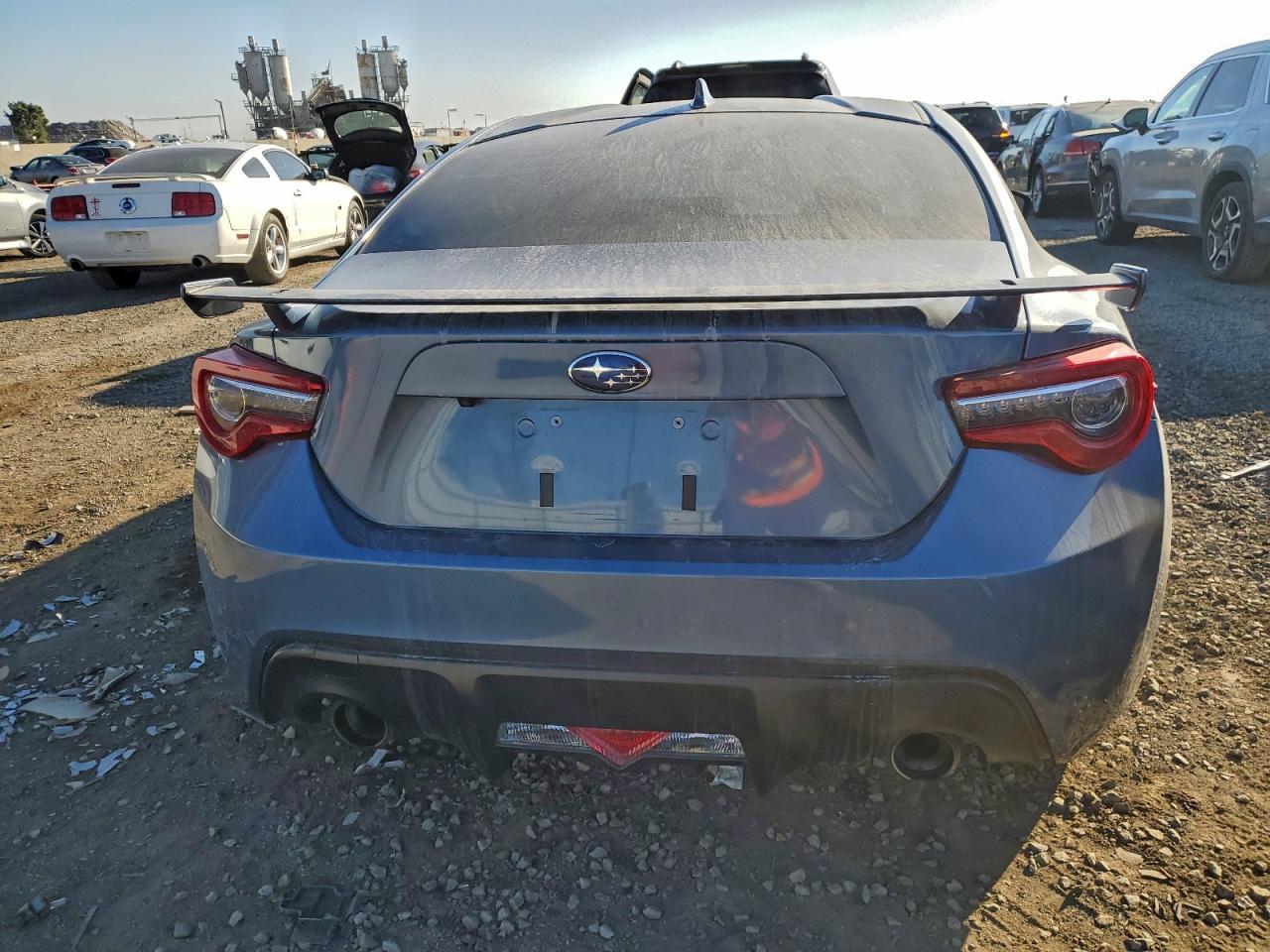 2018 Subaru Brz 2.0 Limited - Фото 6