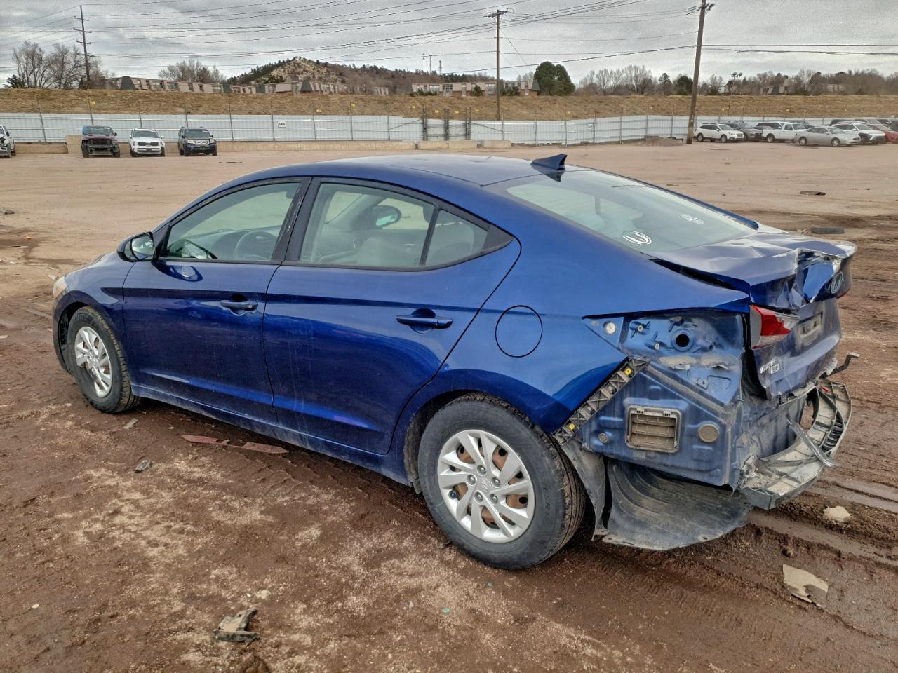 2017 Hyundai Elantra Se - Фото 2