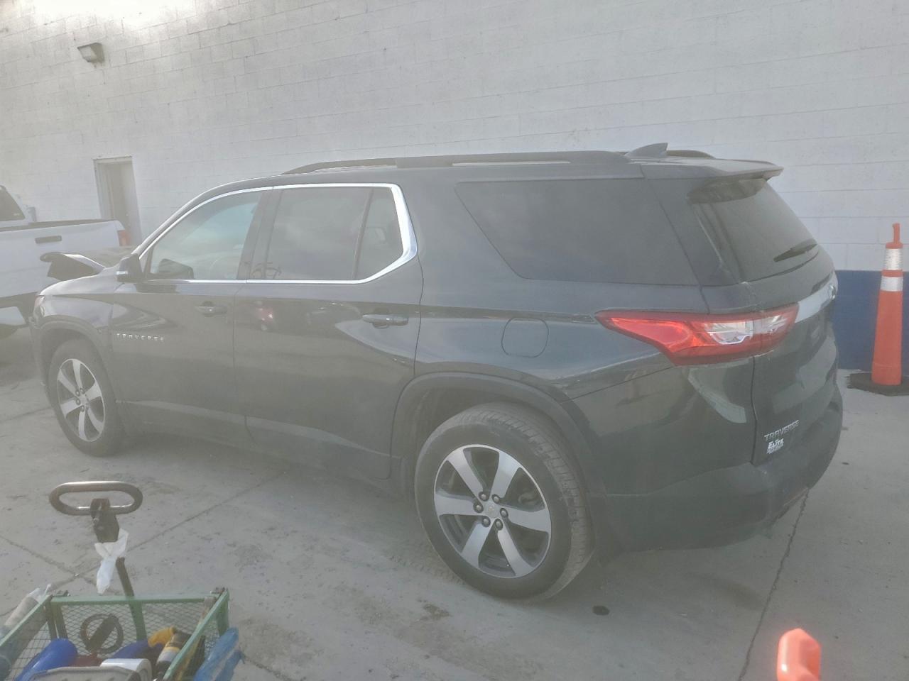 2019 Chevrolet Traverse Lt - Image 2