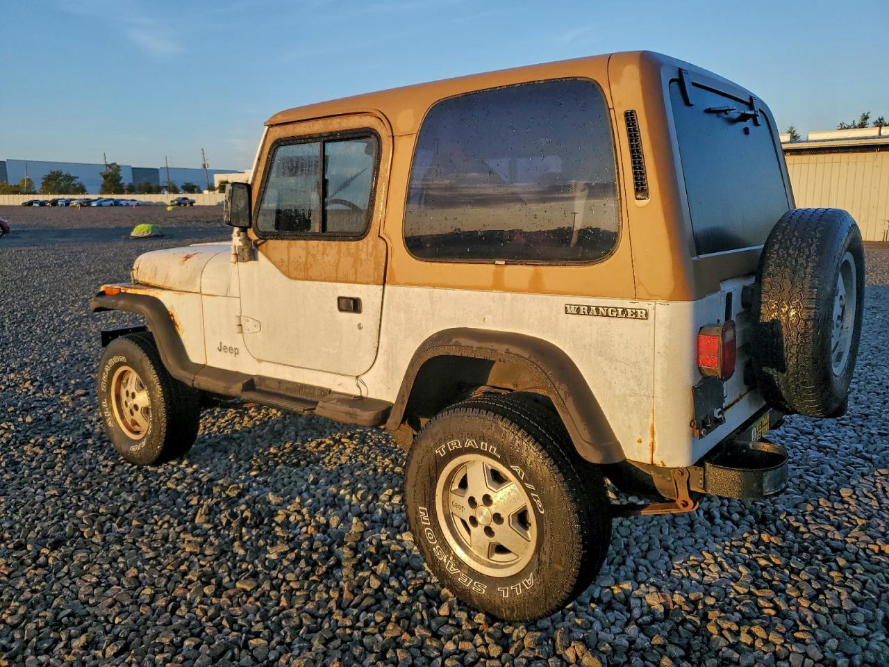 1988 Jeep Wrangler - Фото 2