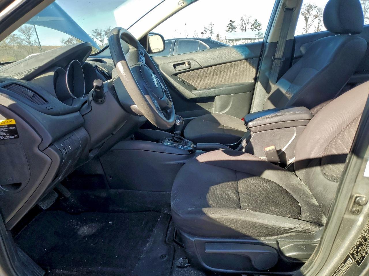 2012 Kia Forte Ex - Image 7