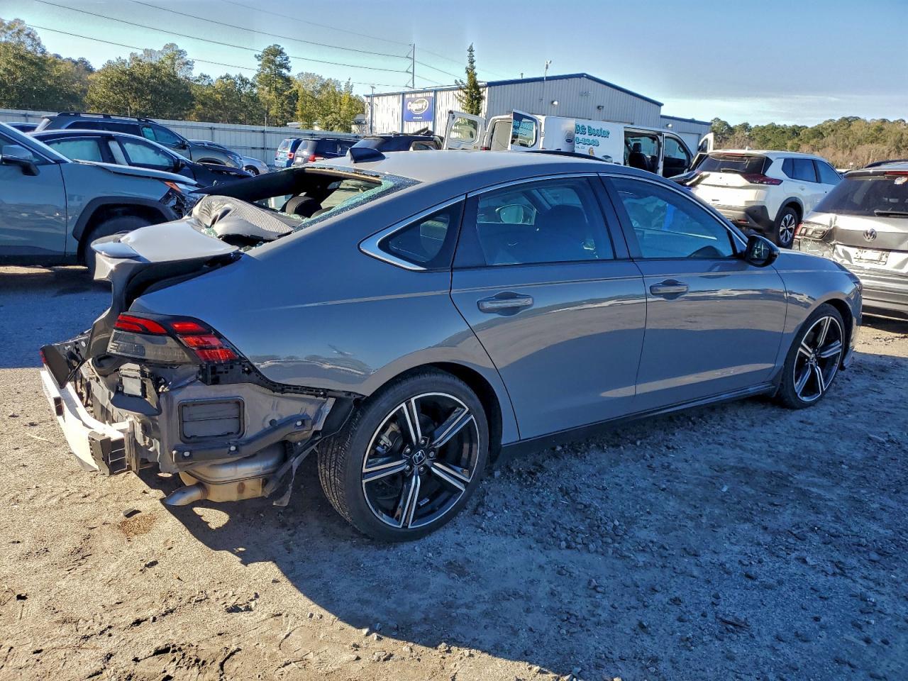 2023 Honda Accord - Image 3