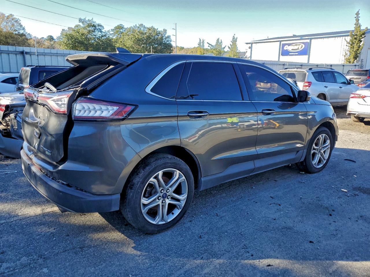 2018 Ford Edge Titanium - Фото 3