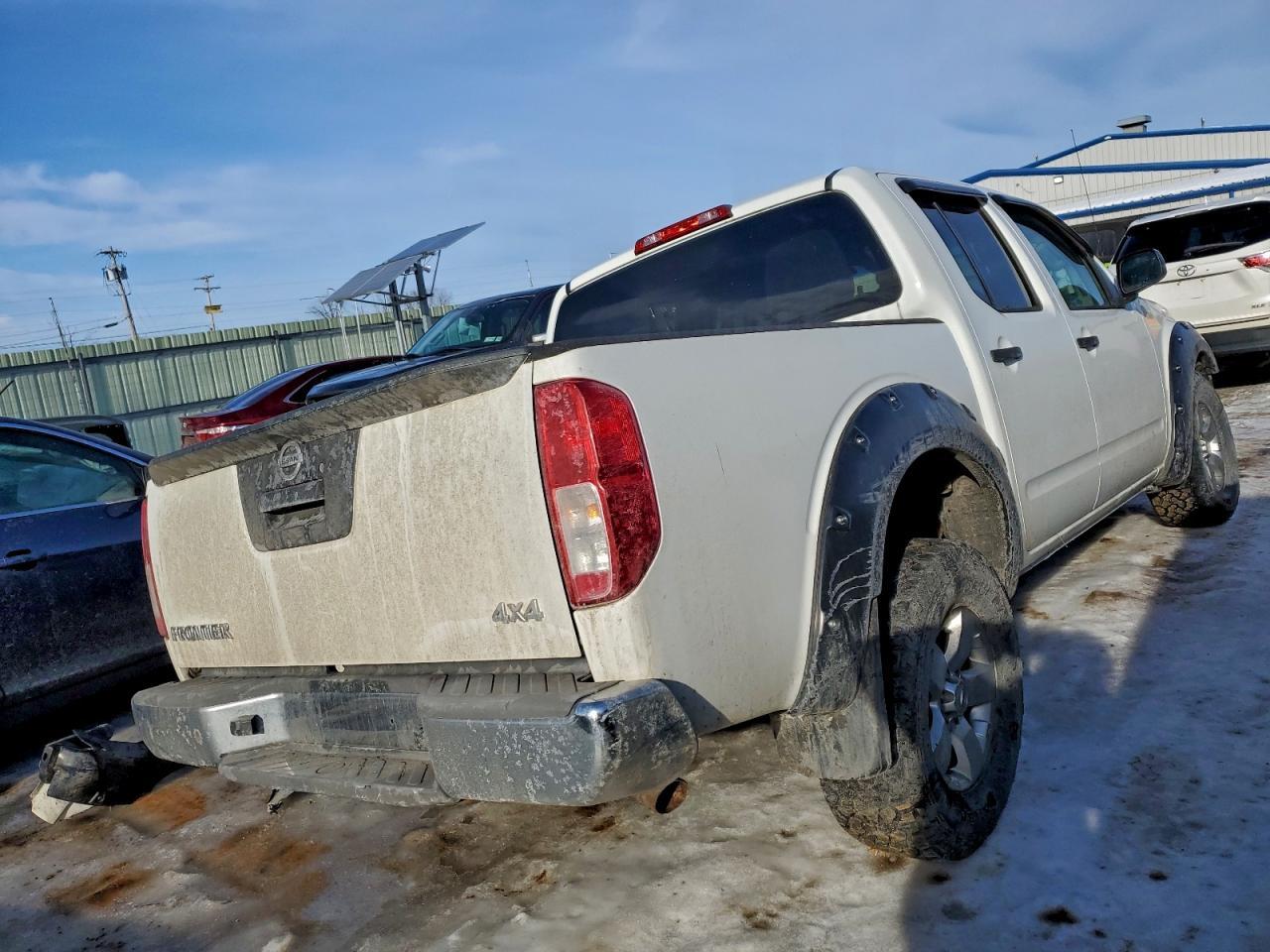 2013 Nissan Frontier S - Image 3