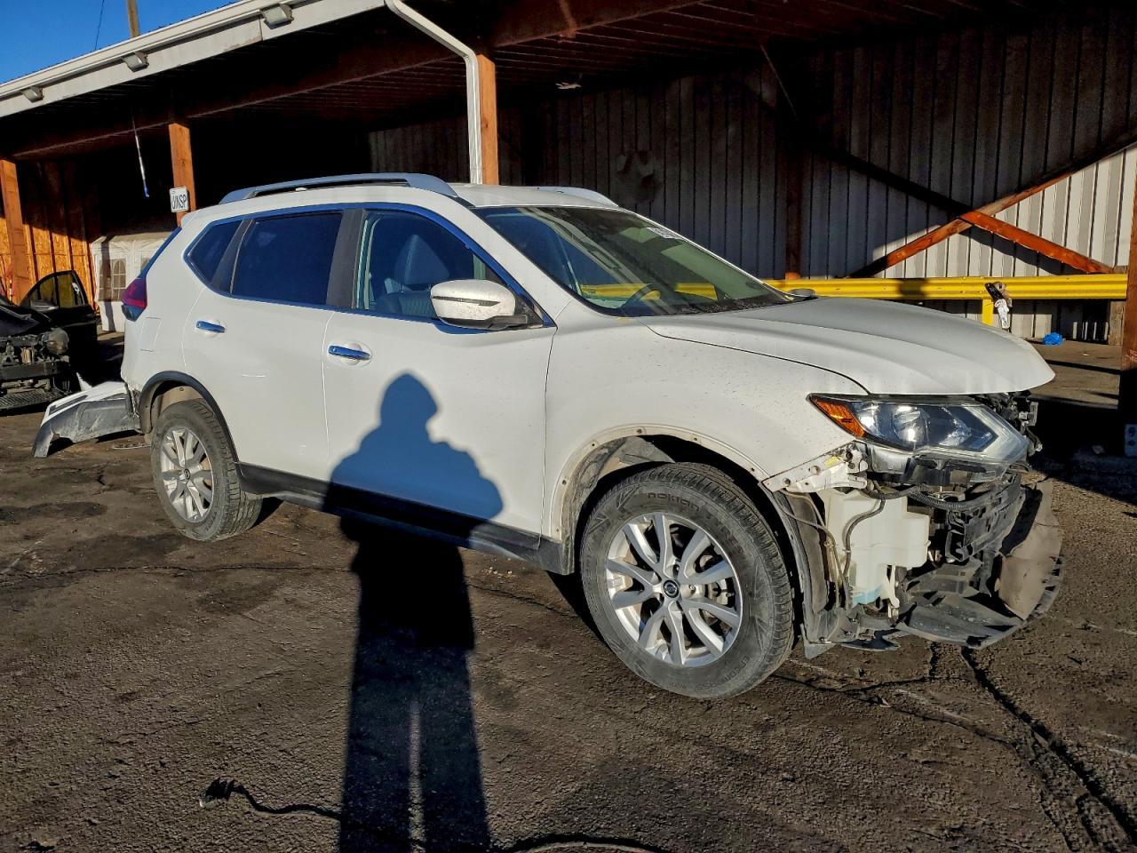 2019 Nissan Rogue S - Фото 4