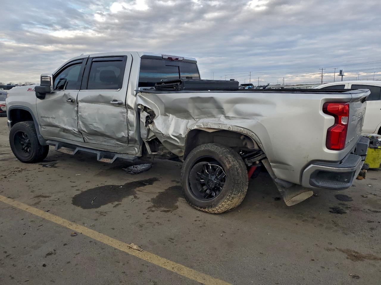 2020 Chevrolet Silverado K3500 Ltz - Image 2