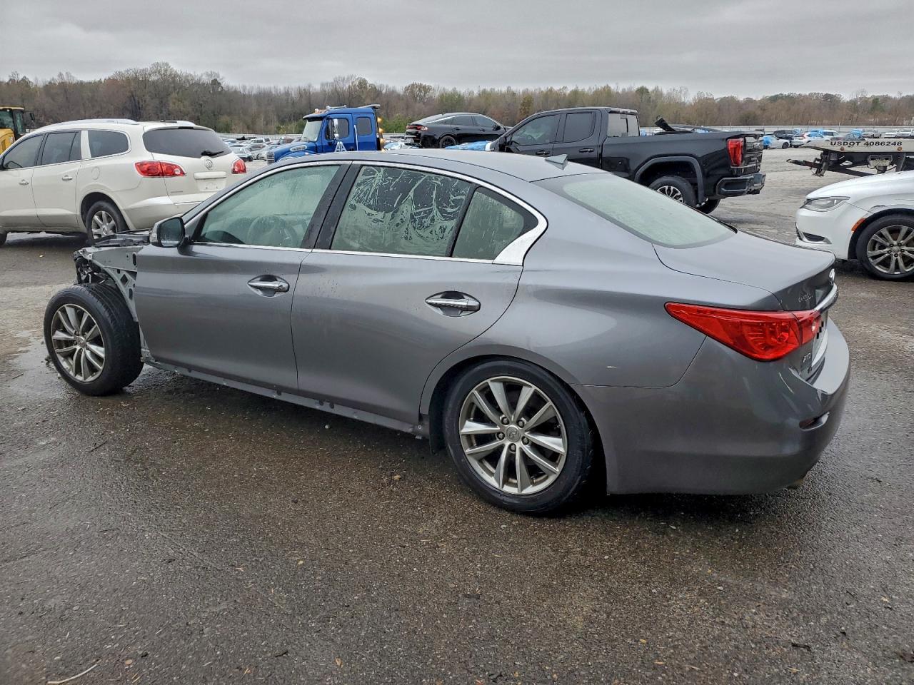 2017 Infiniti Q50 2.0T - Image 2