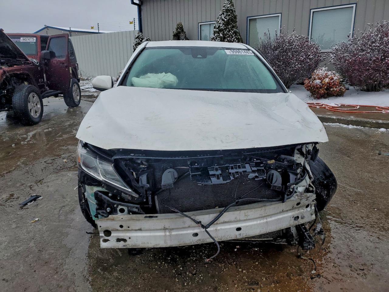 2018 Toyota Camry L - Image 5