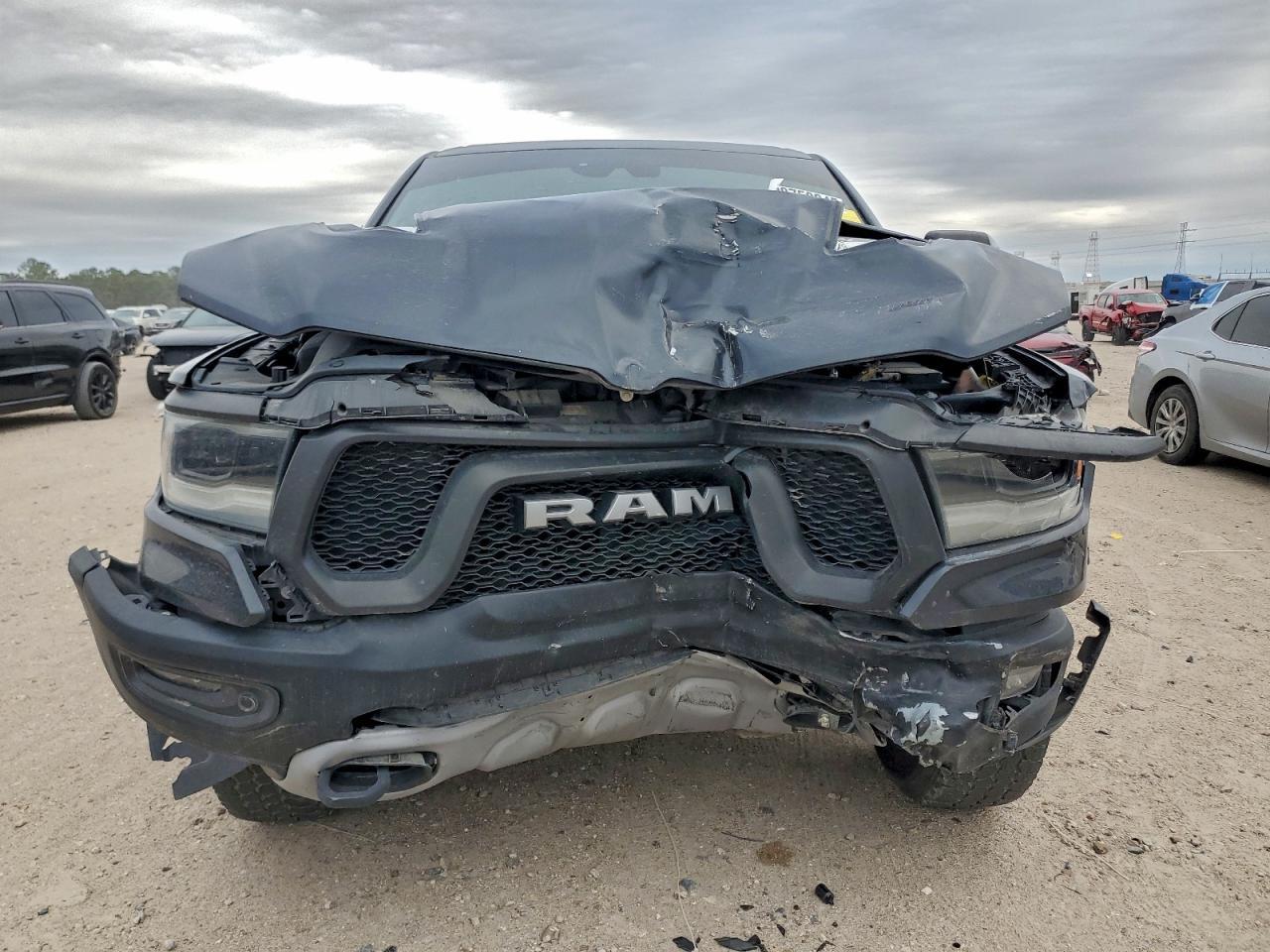 2021 Ram 1500 Rebel - Фото 5