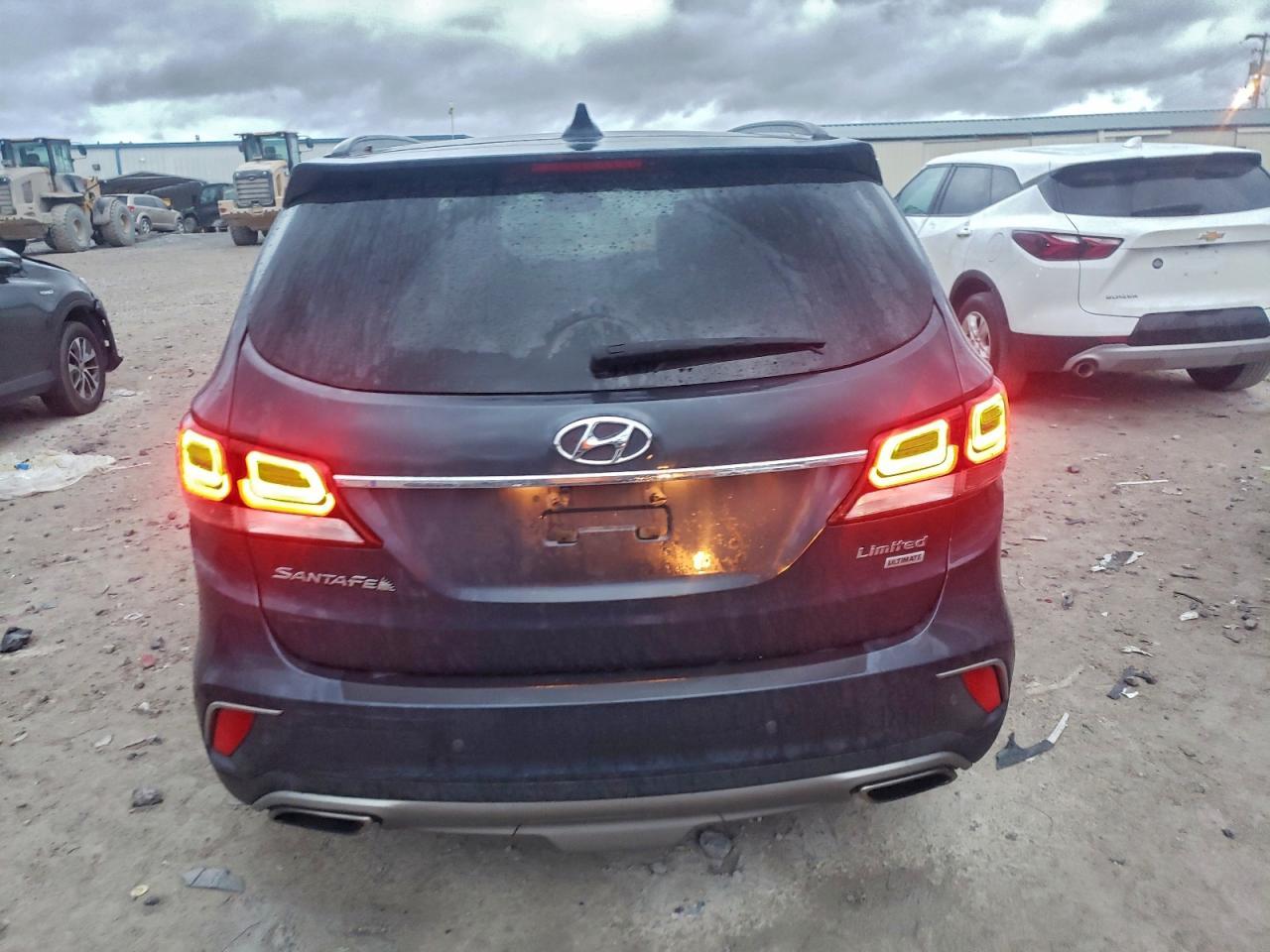 2017 Hyundai Santa Fe Se Ultimate - Image 6