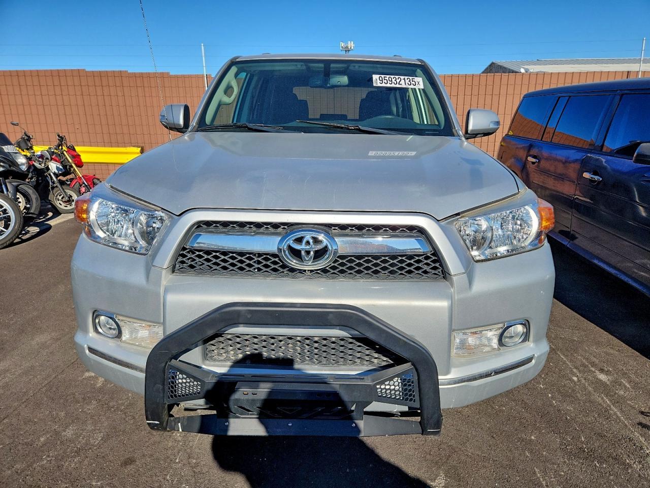2012 Toyota 4Runner Sr5 - Image 5