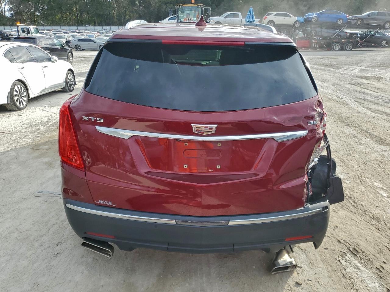 2017 Cadillac Xt5 Luxury - Фото 6