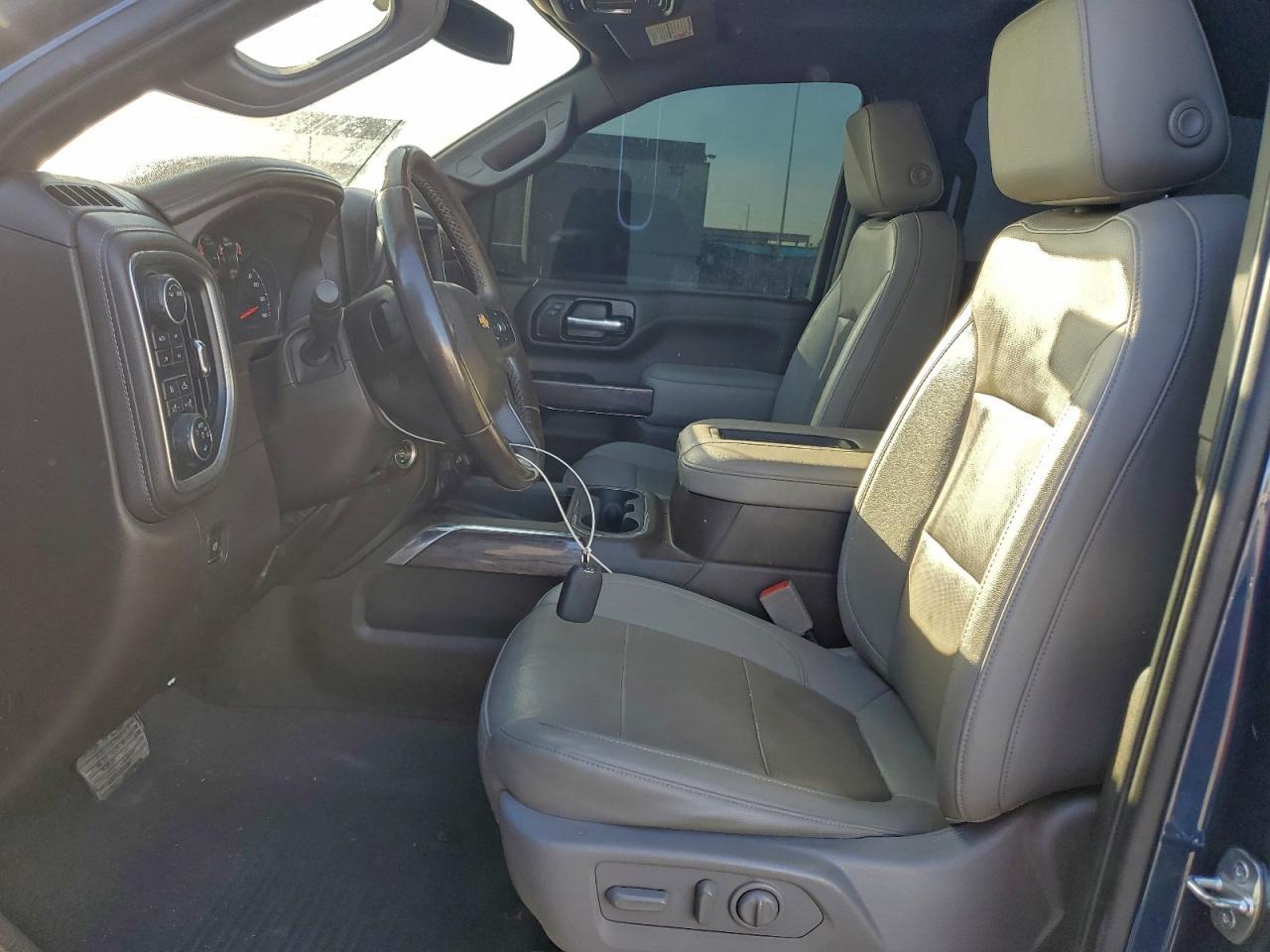 2022 Chev Silverado K2500 Heavy Duty Ltz - Фото 7