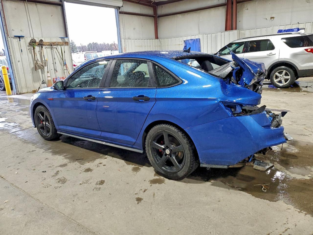 2024 Volkswagen Jetta 40Th Anniversary - Фото 2