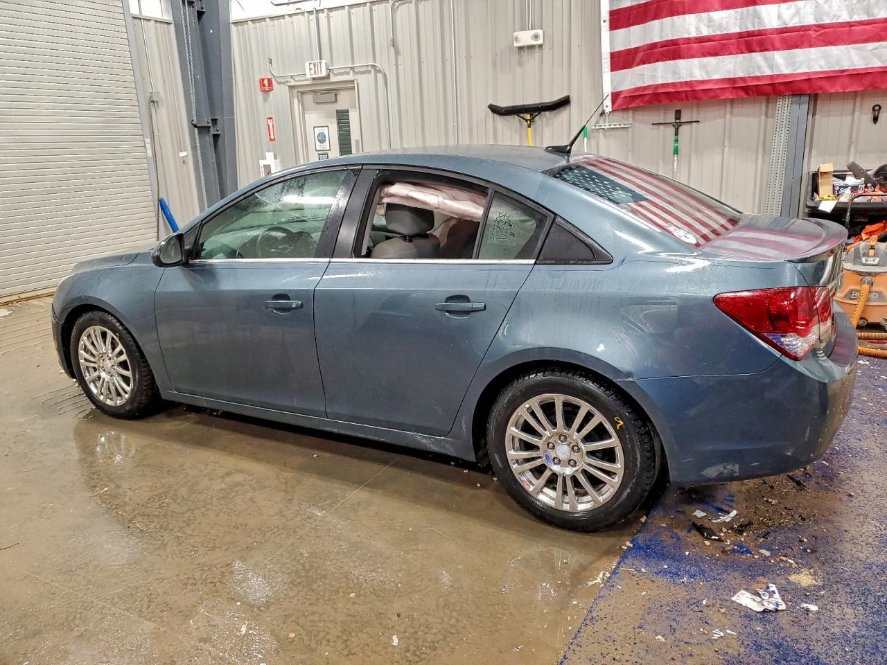 2012 Chevrolet Cruze Eco - Фото 2