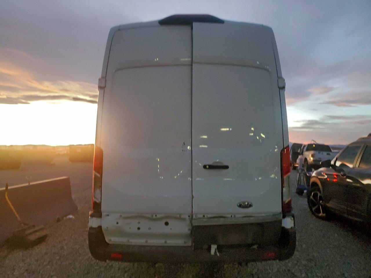 2021 Ford Transit T-350 Delivery Van - Фото 6