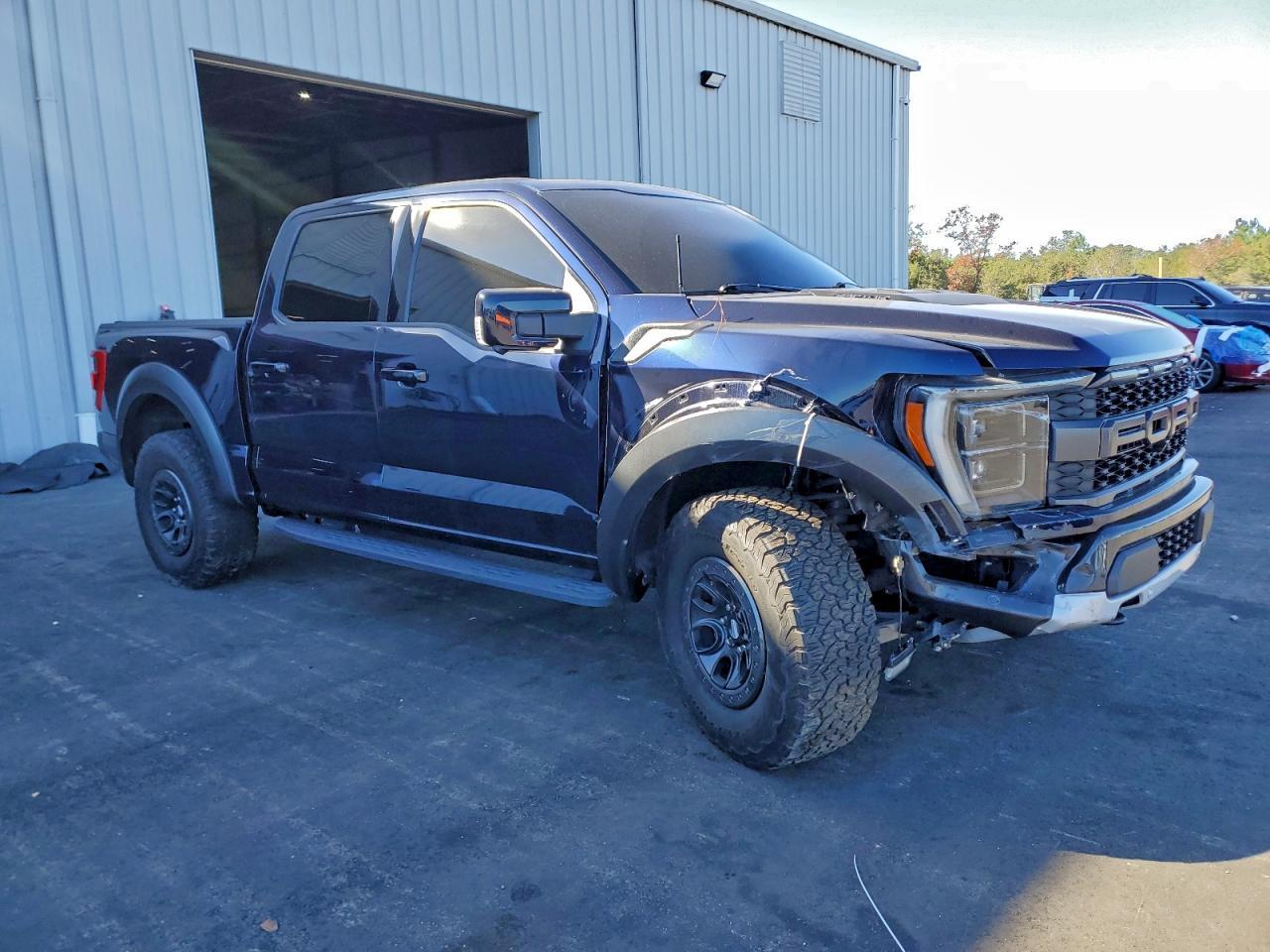 2022 Ford F150 Raptor - Фото 4