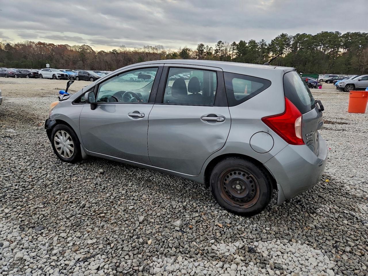 2014 Nissan Versa Note Sv - Image 2