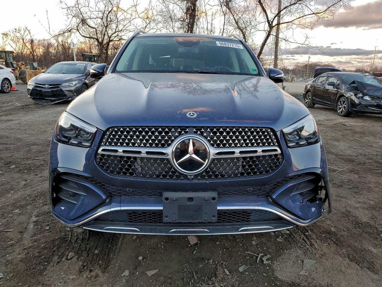2025 Mercedes-Benz Gle 450E 4Matic - Фото 5