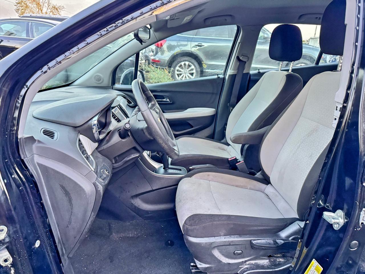 2020 Chevrolet Trax Ls - Image 5